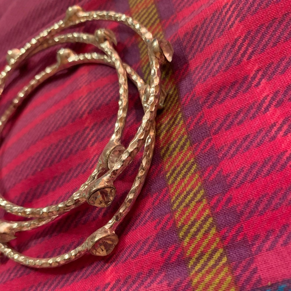3 brackets with diamonds